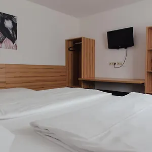 Drei Kreuz - Self Check In 3* Salzburg